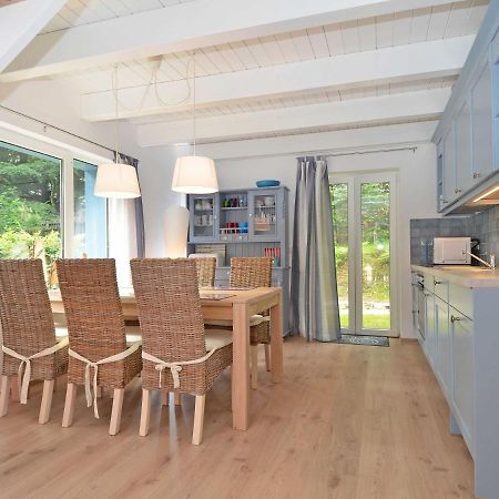 Blaues Strandhaus Sellin Luaran gambar
